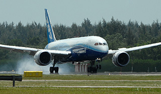 Boeing 787 Dreamliner  
