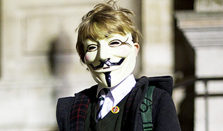Школьник взламывал сайты для Anonymous