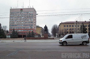 На площади Ленина в Брянске может появиться светофор