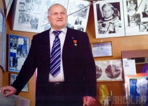 В Брянске 65-летию космонавта Афанасьева посвятили выставку
