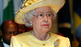 Королеву Великобритании хотели убить / Изображение: Дни.ру