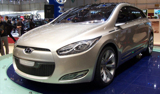   Hyundai   2010 