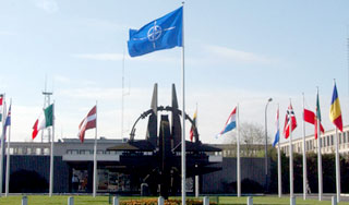 НАТО планирует усилить позиции на Украине НАТО планирует усилить позиции на Украине