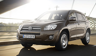  Toyota RAV-4   