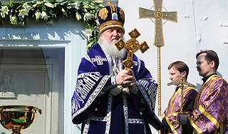 Патриарх Кирилл освятил вербные ветви