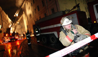 Пожар загнал москвичей в кинотеатр