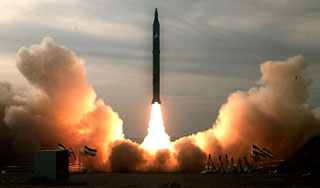 Ахмадинежад показал миру новую ракету