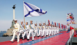 Россия отмечает День Военно-Морского флота