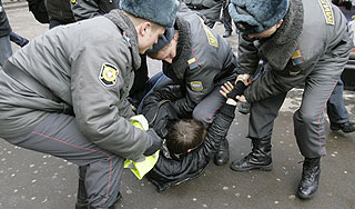 ДТП в Москве привело к массовой потасовке