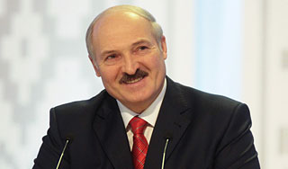 Лукашенко выпросил у России $6 млрд
