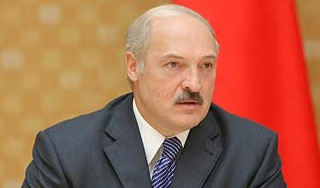 Лукашенко запретил мычать и хлопать