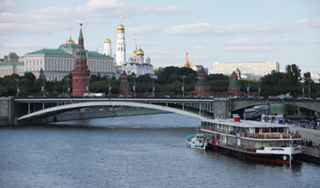 Приезжих поселят на Москве-реке