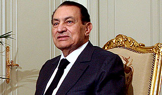 Экс-глава Египта Мубарак отказался от еды