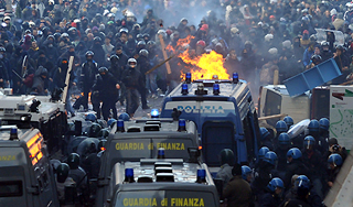 Мигранты устроили бунт в Италии