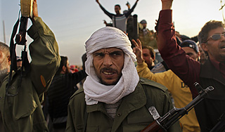 Враги Каддафи убивают друг друга