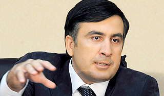 Саакашвили хочет денег из России