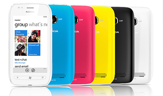  Nokia    iPhone