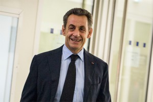 Саркози вернулся в Елисейский дворец