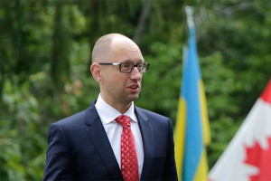 Яценюк связал Украину с безопасностью Канады