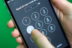 ФБР взломало iPhone без помощи Apple