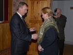 Губернатор вручил награды работникам курятника