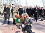 Возложение цветов к памятнику жертвам Чернобыльской катастрофы